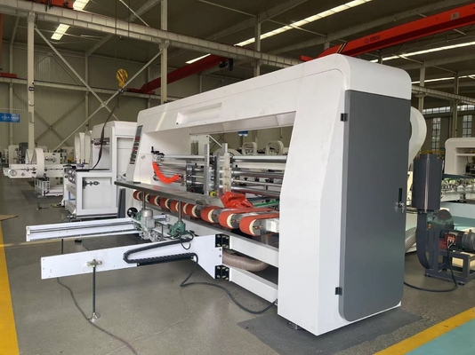 Folder Gluer Corrugated Carton Box Machine Struktur kompak